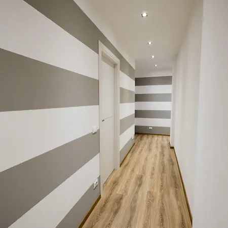 Pensión Simonetta Sarzana