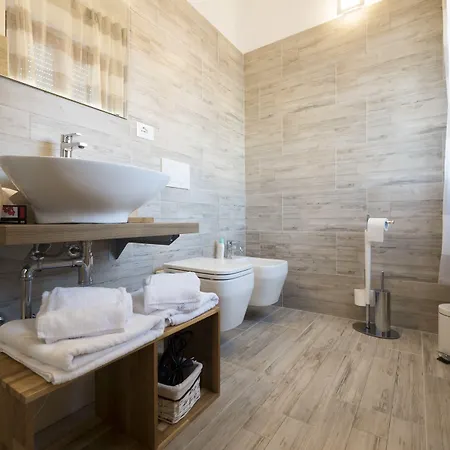 Simonetta Guest house